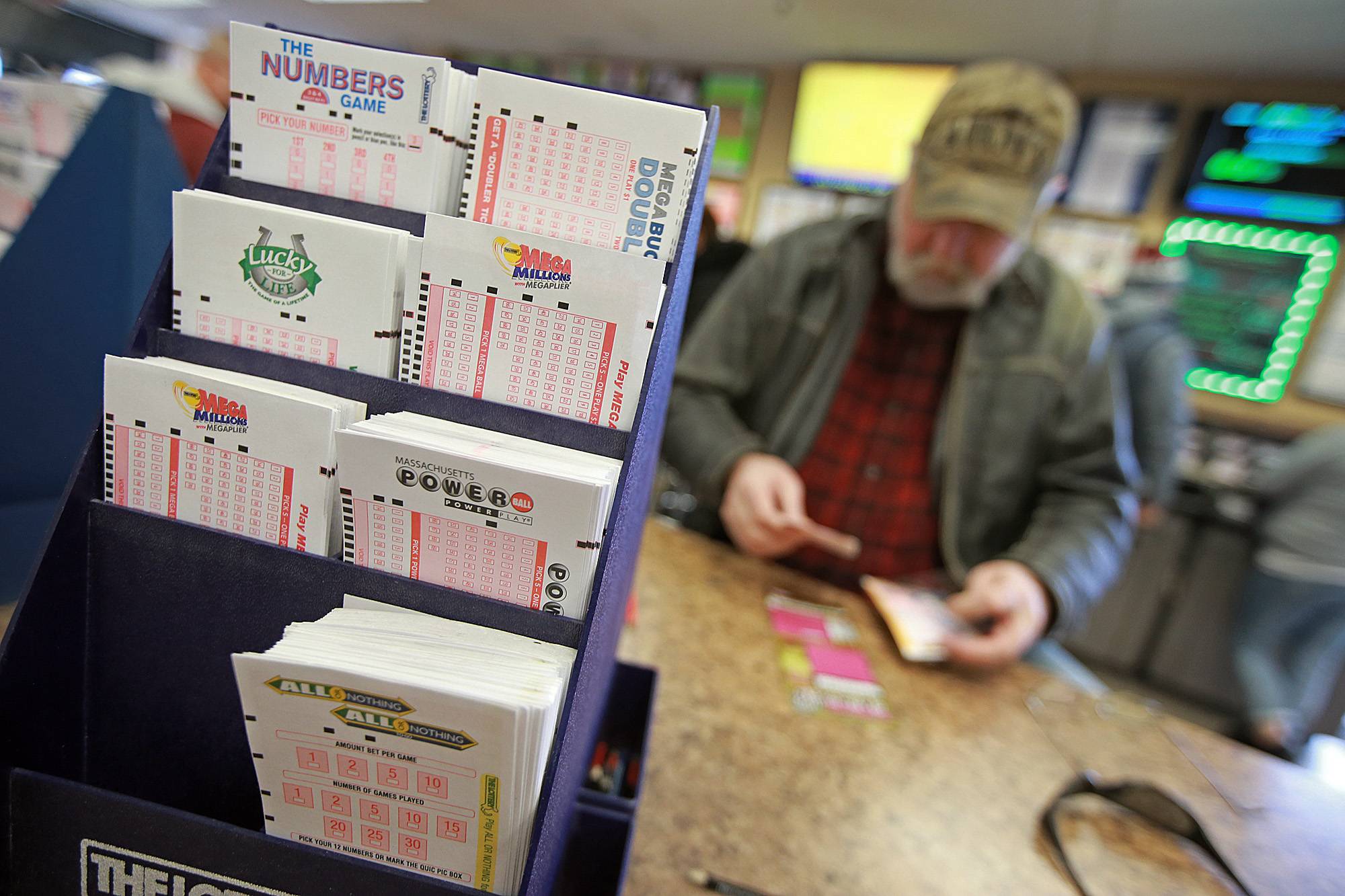 Megamillions at Ted's State Line Mobil